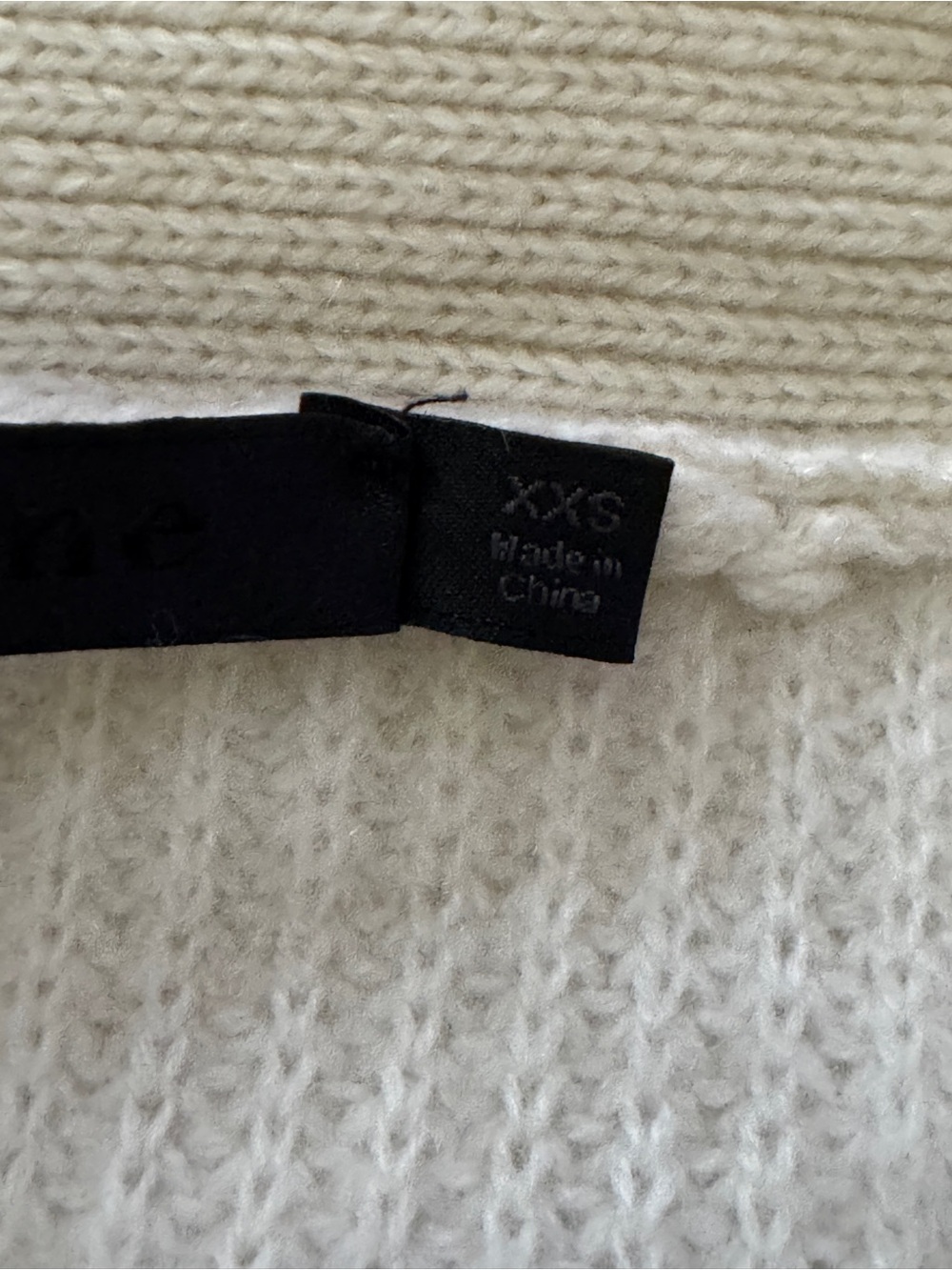 Jenni Kayne Cropped Cashmere Cocoon Cardigan - Picture 6 of 11